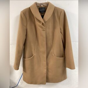 VINTAGE Covington Camel Coat